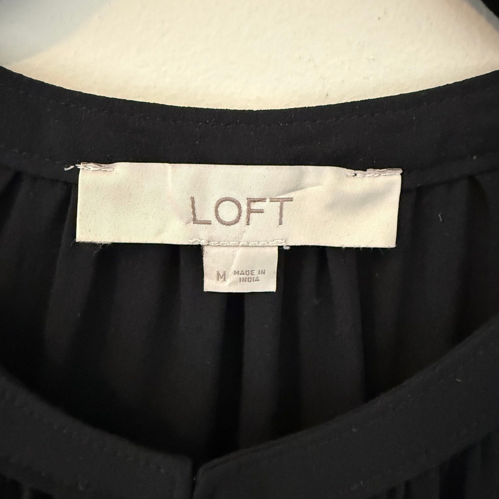 LOFT Black Sleeveless Keyhole Neck Gathered Blouse Top Women's Medium - Picture 3 of 7